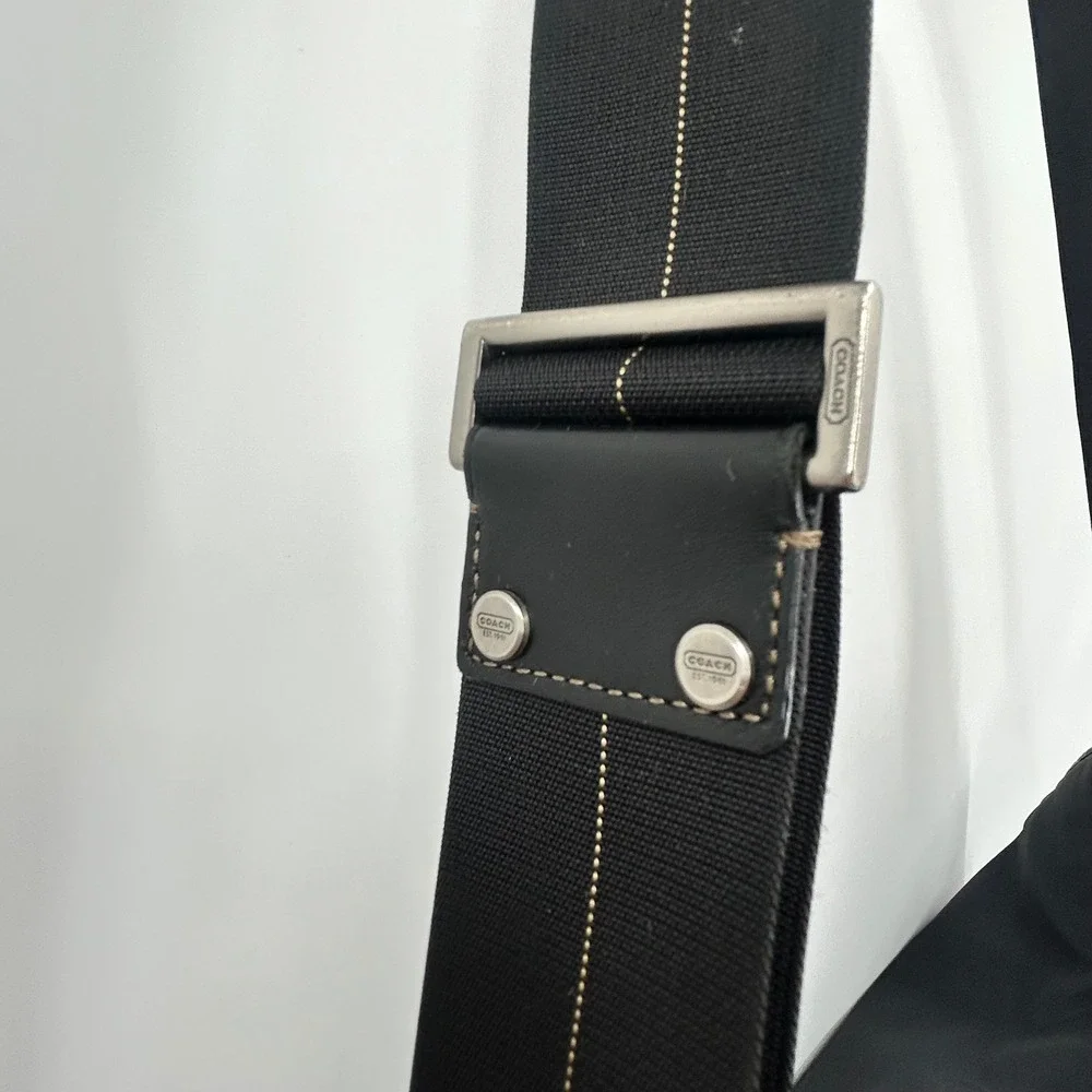 Coach Leather Trim‎ Nylon Messenger Bag Black Adjustable Strap